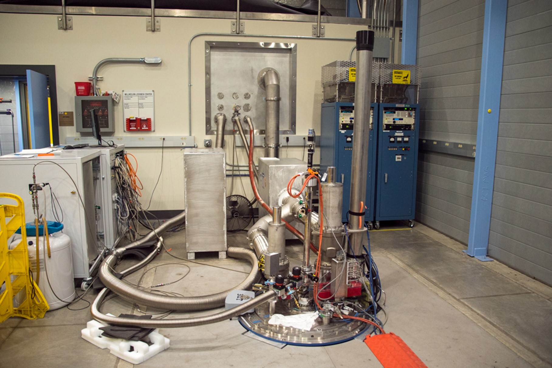 The National MagLab’s 32 Tesla all-superconducting magnet.